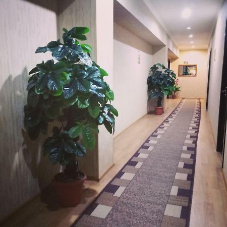 טביליסי Hotel Elegant מראה חיצוני תמונה