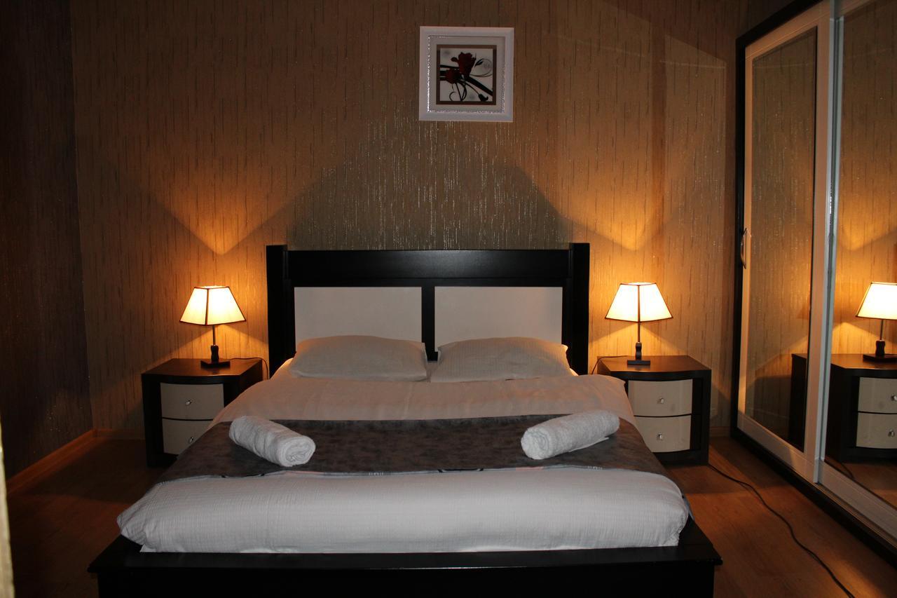 טביליסי Hotel Elegant מראה חיצוני תמונה