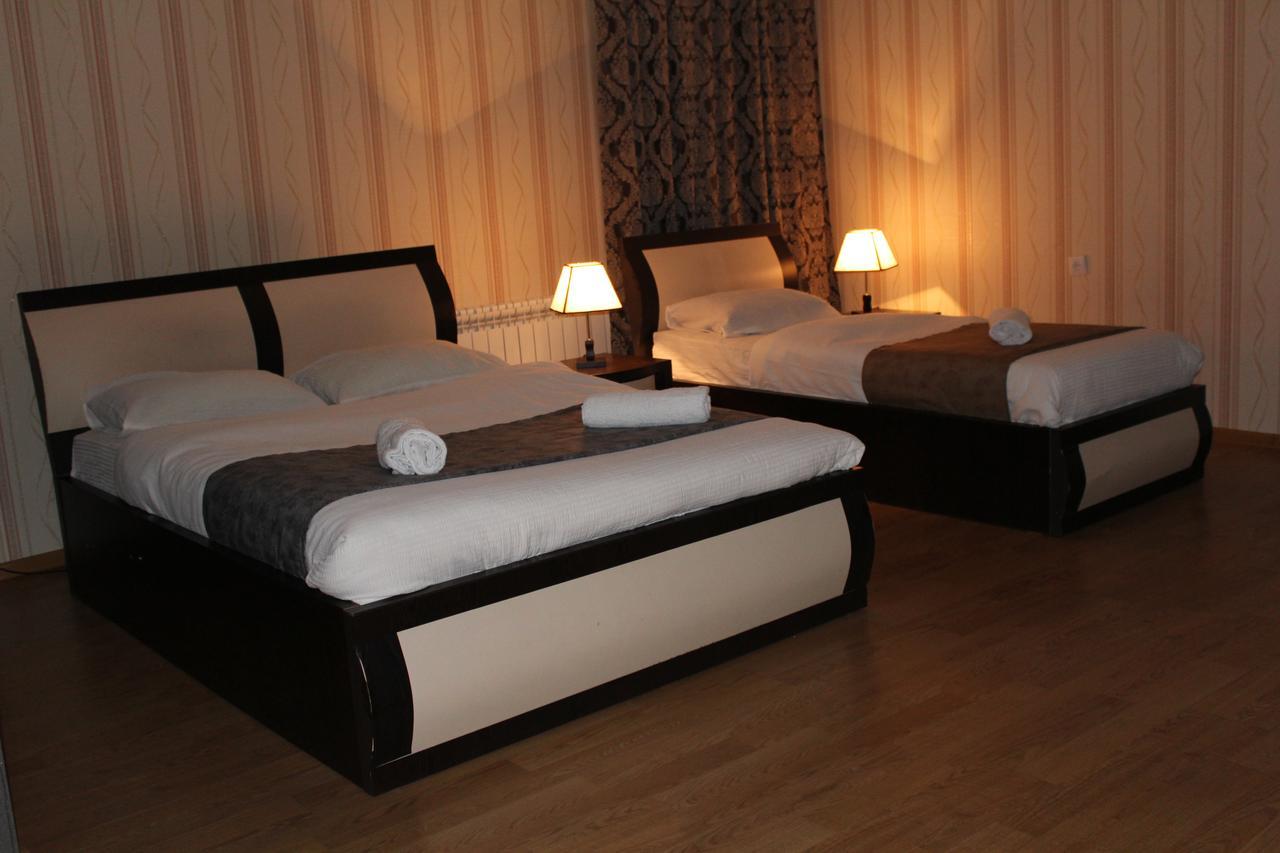 טביליסי Hotel Elegant מראה חיצוני תמונה