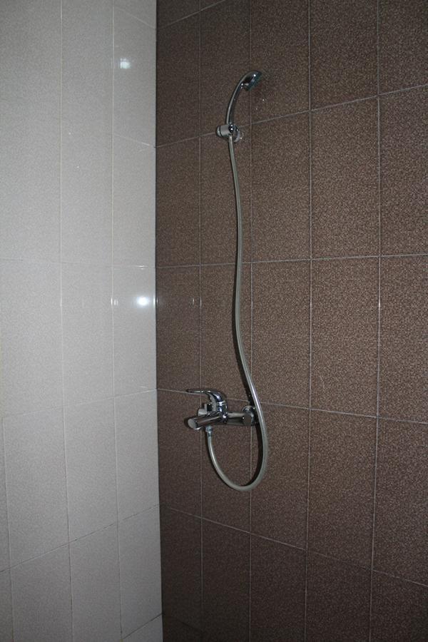 טביליסי Hotel Elegant מראה חיצוני תמונה